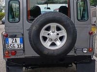 Usata Land Rover Defender 122 CV (89 kW) 2008 Vernice metallizzata SUV