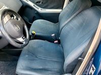 Usata Toyota Yaris 75 CV (55 kW) 2006 Blu Utilitaria