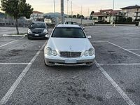 Usata Mercedes C320 218 CV (160 kW) 2001 Grigio Station wagon