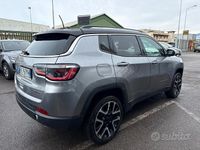 Usata Jeep Compass Limited 140 CV (102 kW) 2017 Grigio SUV