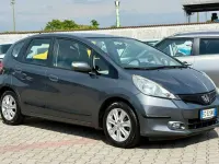 Usata Honda Jazz Executive 99 CV (72 kW) 2011 Grigio Utilitaria