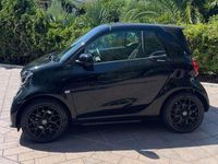 Usata Smart ForTwo Cabrio Superpassion 90 CV (66 kW) 2019 Nero Cabrio