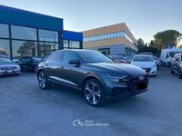 Usata Audi Q8 Sport 286 CV (210 kW) 2022 Grigio daytona SUV