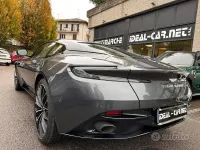 Usata Aston Martin DB11 534 CV (392 kW) 2023 Grigio Coupé