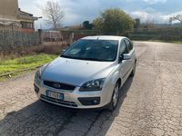 Usata Ford Focus 136 CV (100 kW) 2006 Grigio Berlina