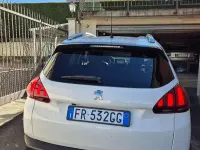 Usata Peugeot 2008 Allure 110 CV (80 kW) 2018 Bianco SUV