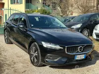 Usata Volvo V60 Business Edition 150 CV (110 kW) 2019 Nero Station wagon