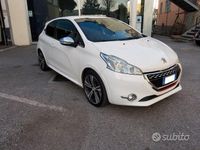 Usata Peugeot 208 GTi 200 CV (147 kW) 2014 Bianco Utilitaria