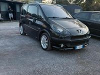 Usata Peugeot 1007 73 CV (53 kW) 2005 Nero Monovolume