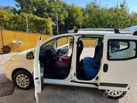 Usata Fiat Qubo Trekking 77 CV (56 kW) 2013 Bianco Monovolume