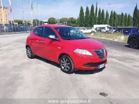 Usata Lancia Ypsilon Silver 69 CV (50 kW) 2013 Rosso Utilitaria