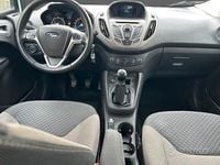 Usata Ford Tourneo Courier Titanium 75 CV (55 kW) 2015 Bianco Monovolume