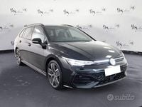 Usata VW Golf VIII R-line 150 CV (110 kW) 2025 Nero Station wagon