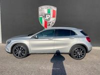 Usata Mercedes GLA220 170 CV (125 kW) 2014 Argento SUV