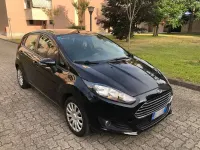 Usata Ford Fiesta 75 CV (55 kW) 2013 Nero Berlina