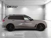 Usata BMW X7 M Sport 340 CV (250 kW) 2024 Grigio SUV
