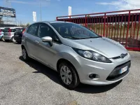 Gebraucht Ford Fiesta 68 PS (50 kW) 2011 Grau Limousine