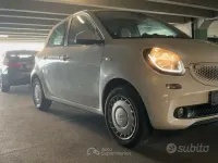 Usata Smart ForFour Passion 71 CV (52 kW) 2016 Bianco Utilitaria