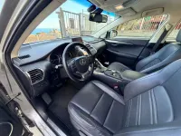 Usata Lexus NX300h Executive Line 155 CV (114 kW) 2017 Argento SUV