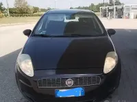 Usata Fiat Grande Punto Active 65 CV (47 kW) 2007 Nero Utilitaria