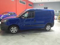 Usata Fiat Doblò Business 105 CV (77 kW) 2020 Blu Monovolume