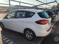 Begagnad Ford C-MAX 95 HK (69 kW) 2016 Vit Minibuss
