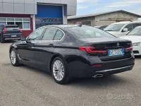 Usata BMW 520 Luxury Line 190 CV (139 kW) 2021 Blu/azzurro Berlina