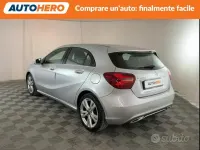 Usata Mercedes A180 116 CV (85 kW) 2018 Grigio Berlina