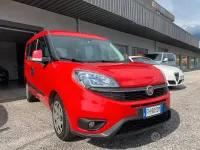 Usata Fiat Doblò Lounge 120 CV (88 kW) 2017 Rosso Monovolume