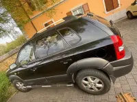 Usata Hyundai Tucson Dynamiq 113 CV (83 kW) 2005 Nero SUV