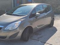 Usata Opel Meriva 75 CV (55 kW) 2013 Grigio Monovolume