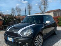 Begagnad Mini Cooper SD 143 HK (105 kW) 2012 Halvkombi