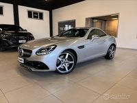 Usata Mercedes SLC180 AMG line 156 CV (114 kW) 2017 Grigio Cabrio
