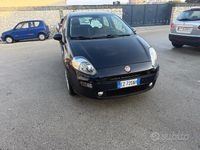 Usata Fiat Punto Street 77 CV (56 kW) 2015 Blu Berlina