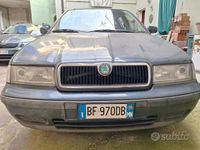 Usata Skoda Octavia 125 CV (91 kW) 1999 Grigio Station wagon