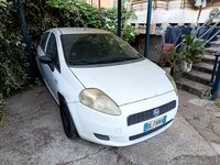 Usata Fiat Grande Punto 77 CV (56 kW) 2007 Bianco Utilitaria