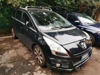 Usata Peugeot 5008 Allure 150 CV (110 kW) 2009 Nero Monovolume