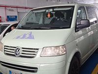 Usata VW Caravelle 2006 Verde Monovolume