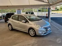 Usata Peugeot 208 68 CV (50 kW) 2012 Grigio Utilitaria