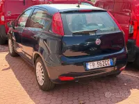 Usata Fiat Punto Street 95 CV (69 kW) 2018 Bluazzurro Utilitaria