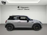 Usata Mini Cooper SE Classic 75 kW (102 CV) 2022 Grigio Utilitaria