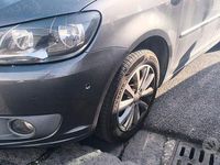 Usata VW Touran 150 CV (110 kW) 2011 Grigio Monovolume