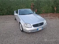 Usata Mercedes SLK200 192 CV (141 kW) 1999 Grigio Cabrio