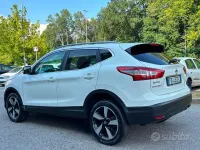 Usata Nissan Qashqai 116 CV (85 kW) 2016 Bianco SUV