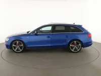 Usado Audi A4 Ambition 150 CV (110 kW) 2015 Azul Familiar