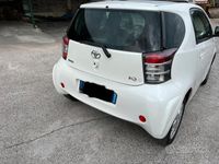 usata Toyota iQ Multidrive 1.0 automatica