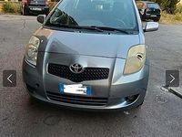 Usata Toyota Yaris 65 CV (47 kW) 2006 Utilitaria