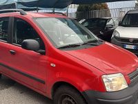 Usata Fiat Panda Dynamic 69 CV (50 kW) 2005 Rosso Utilitaria