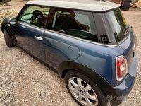 Usata Mini Cooper D 116 CV (85 kW) 2011 Blu Utilitaria