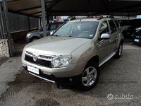 Usata Dacia Duster Lauréate 110 CV (80 kW) 2012 Oro SUV